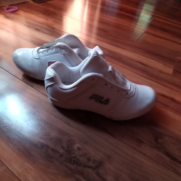 fila cheer shoes